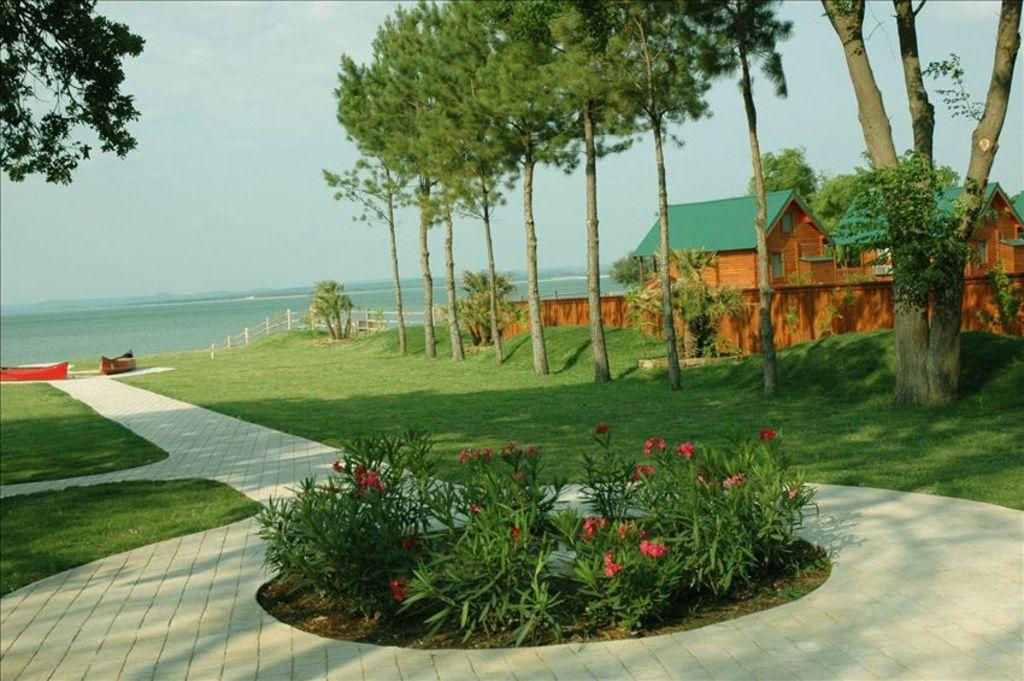 Buchanan Dam Paradise Resort At Hill Country المظهر الخارجي الصورة